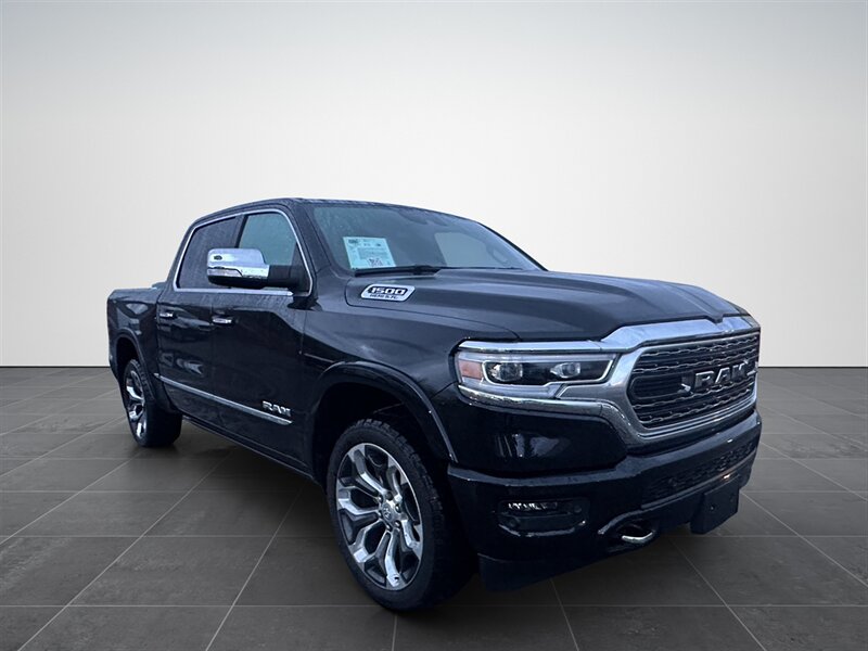 2022 RAM Ram 1500 Limited's photo