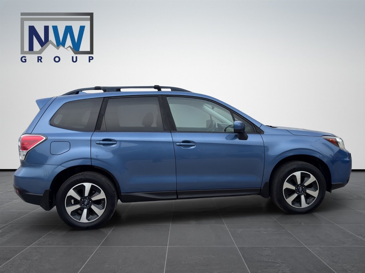 2017 Subaru Forester 2.5i Premium.  AWD, LOCAL CAR, Runs Great! - Photo 8 - Post Falls, ID 83854