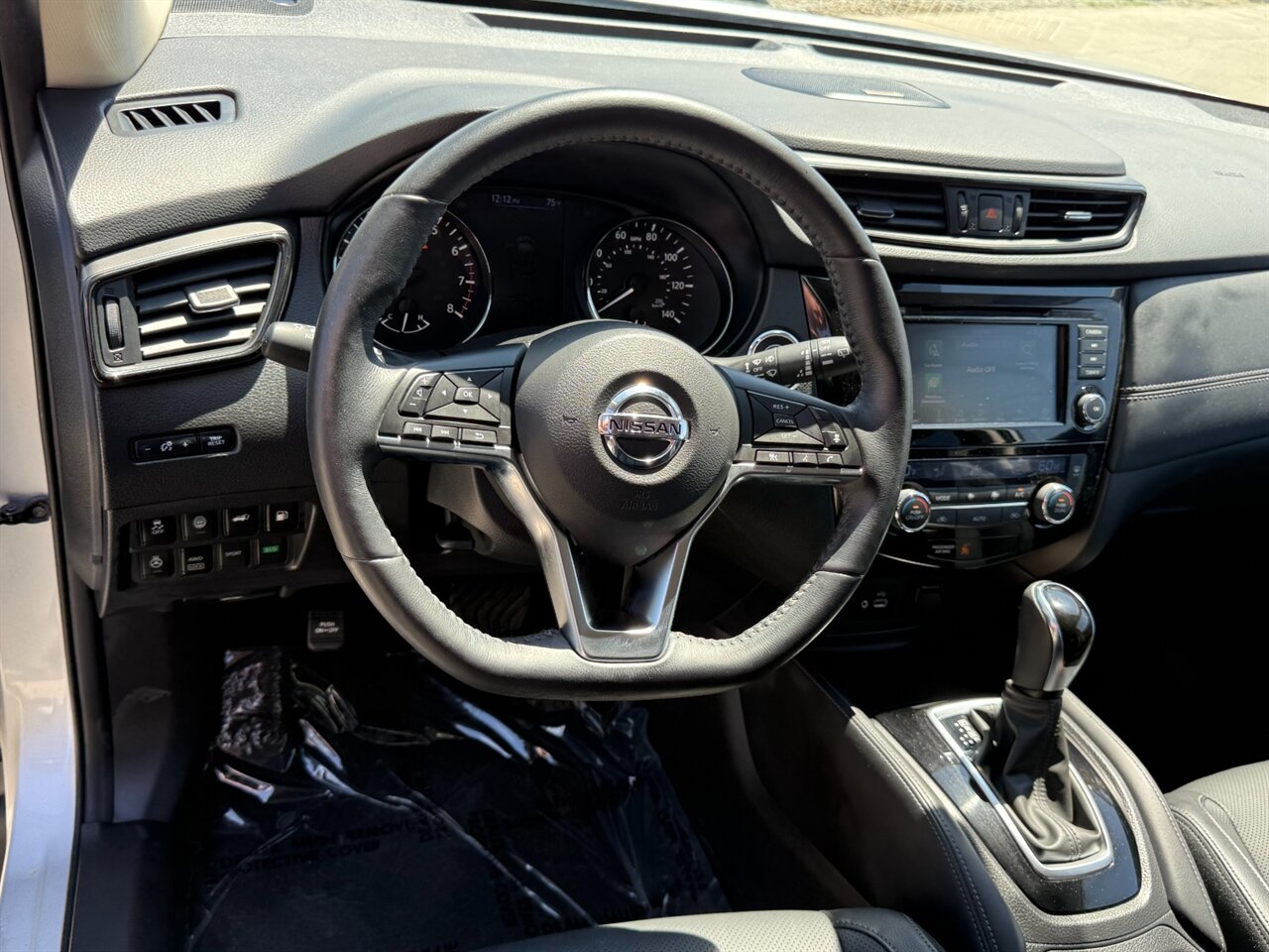 2018 Nissan Rogue SL.  Amazing Shape, Astonishing low miles - ONLY 9k miles! - Photo 10 - Post Falls, ID 83854