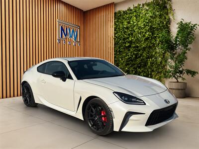 2025 Toyota GR86 Premium  (Like BR-Z, BRZ) - ONLY 1k Miles - 1 Owner - Very Well Maintained - Brembo Brakes! Coupe