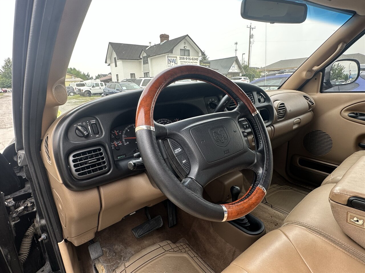 2002 Dodge Ram 2500 ST 4dr Quad Cab ST - Photo 9 - Post Falls, ID 83854