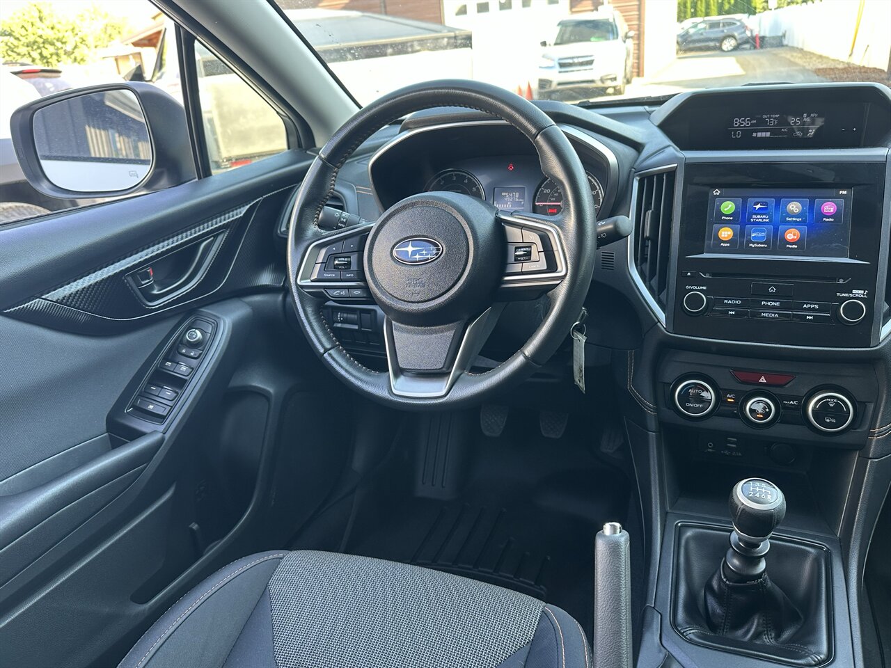2021 Subaru Crosstrek Premium. 6-Speed Manual, 49k miles, Alloy Wheels, Clean Crosstrek! - Photo 6 - Post Falls, ID 83854