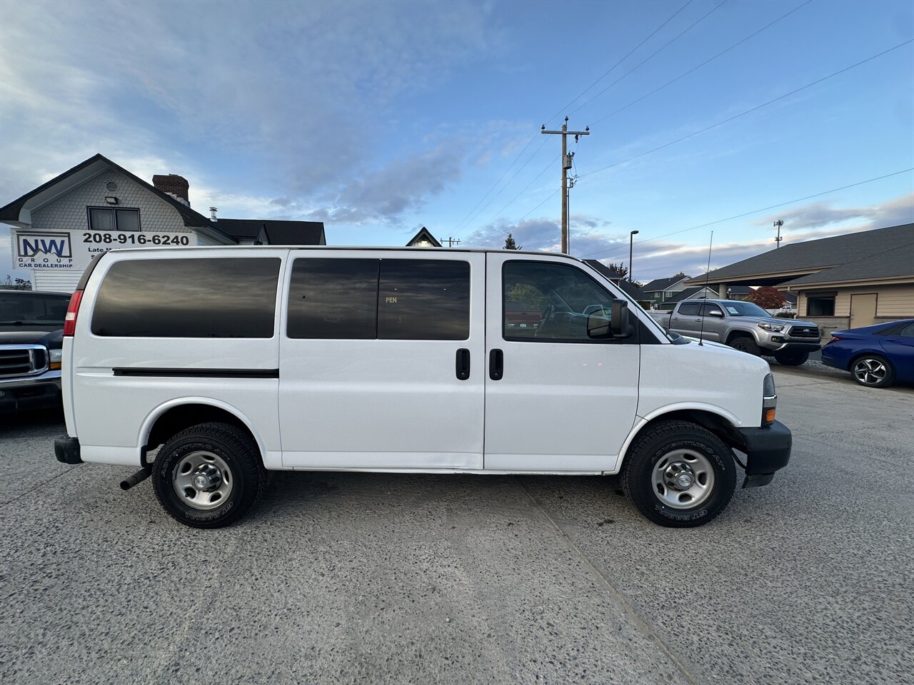 2016 Chevrolet Express LT 2500  Great Work Van and Awesome Price! - Photo 2 - Post Falls, ID 83854