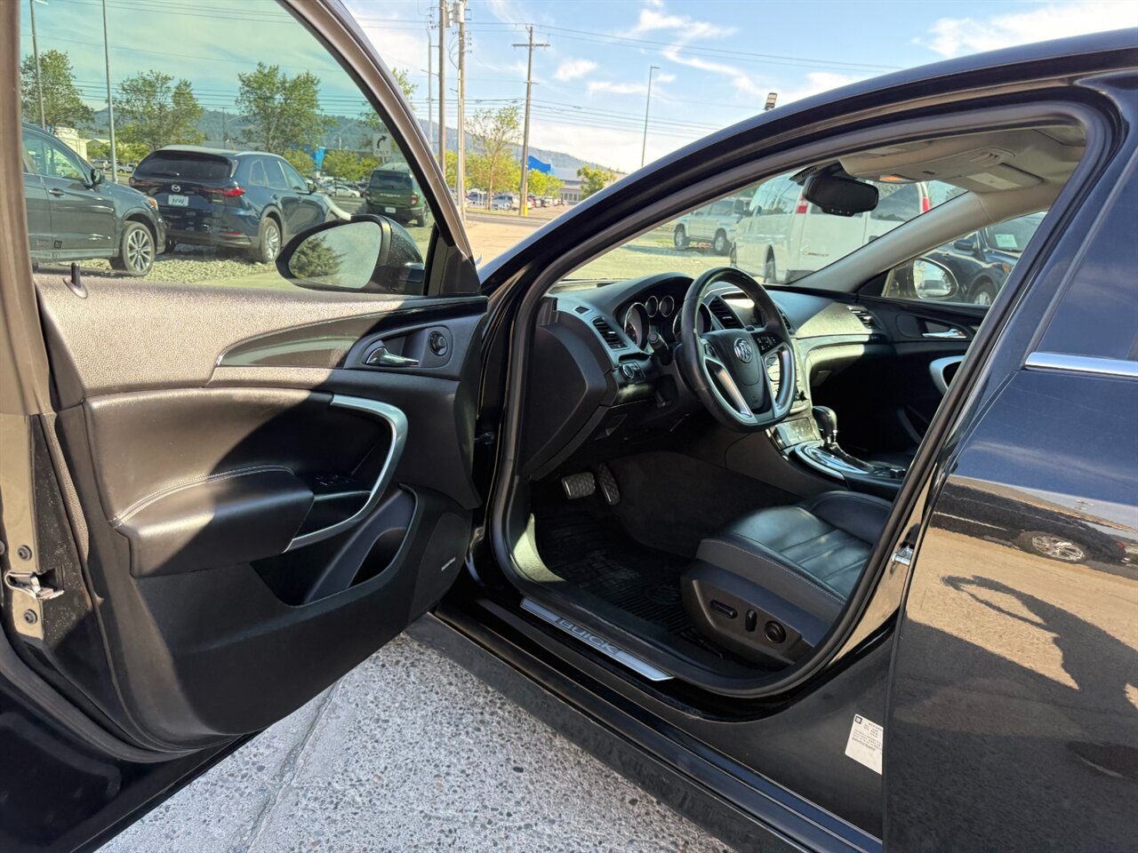 2013 Buick Regal GS  Turbo! Low Miles! Clean Title! - Photo 5 - Post Falls, ID 83854