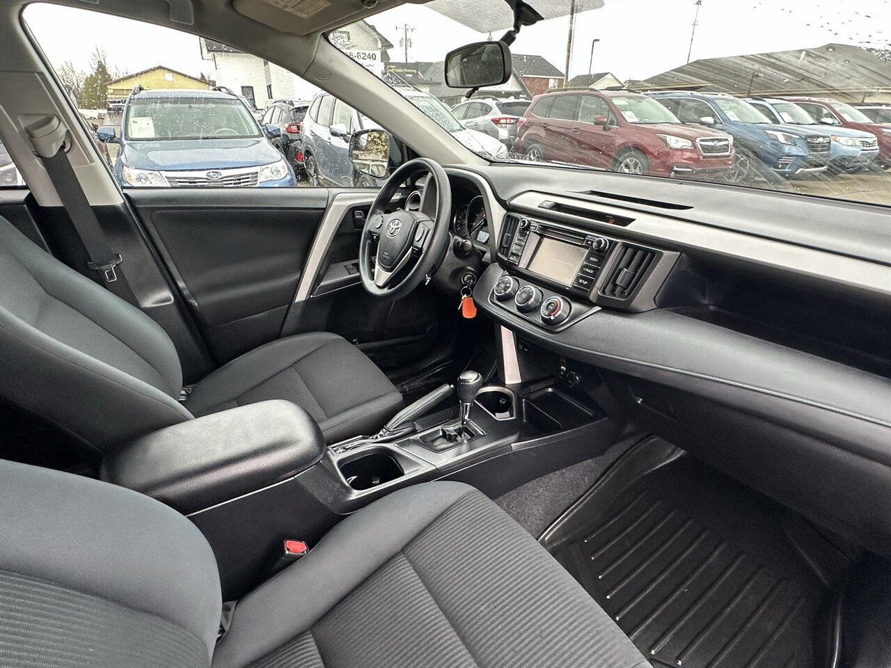 2016 Toyota RAV4 LE AWD, ONLY 49k Miles, Back Up Cameras! - Photo 8 - Post Falls, ID 83854