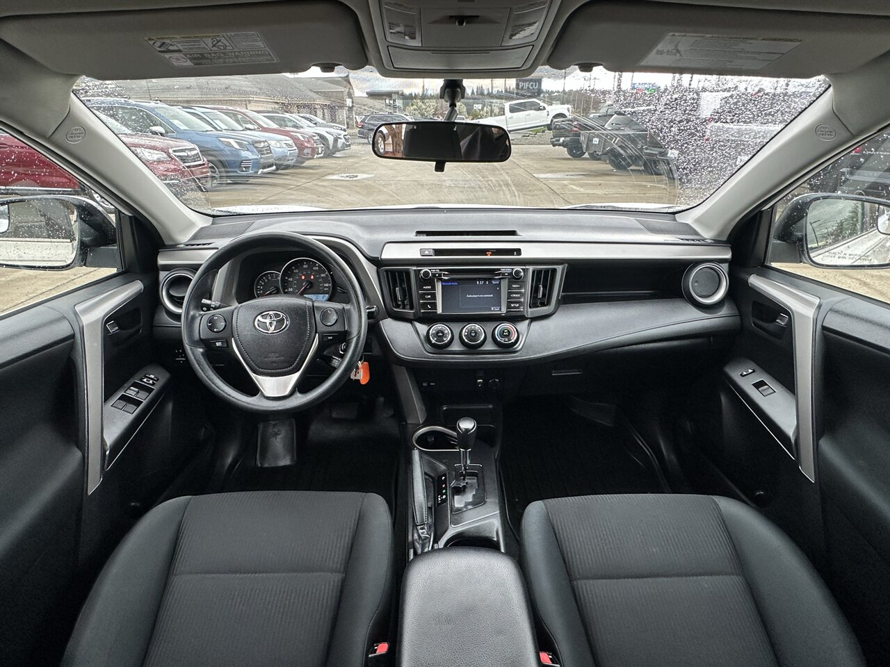 2016 Toyota RAV4 LE AWD, ONLY 49k Miles, Back Up Cameras! - Photo 4 - Post Falls, ID 83854