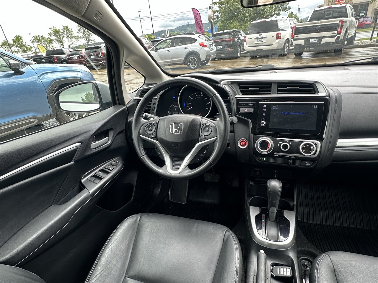 2019 Honda Fit EX-L w/Navi - Photo 5 - Post Falls, ID 83854