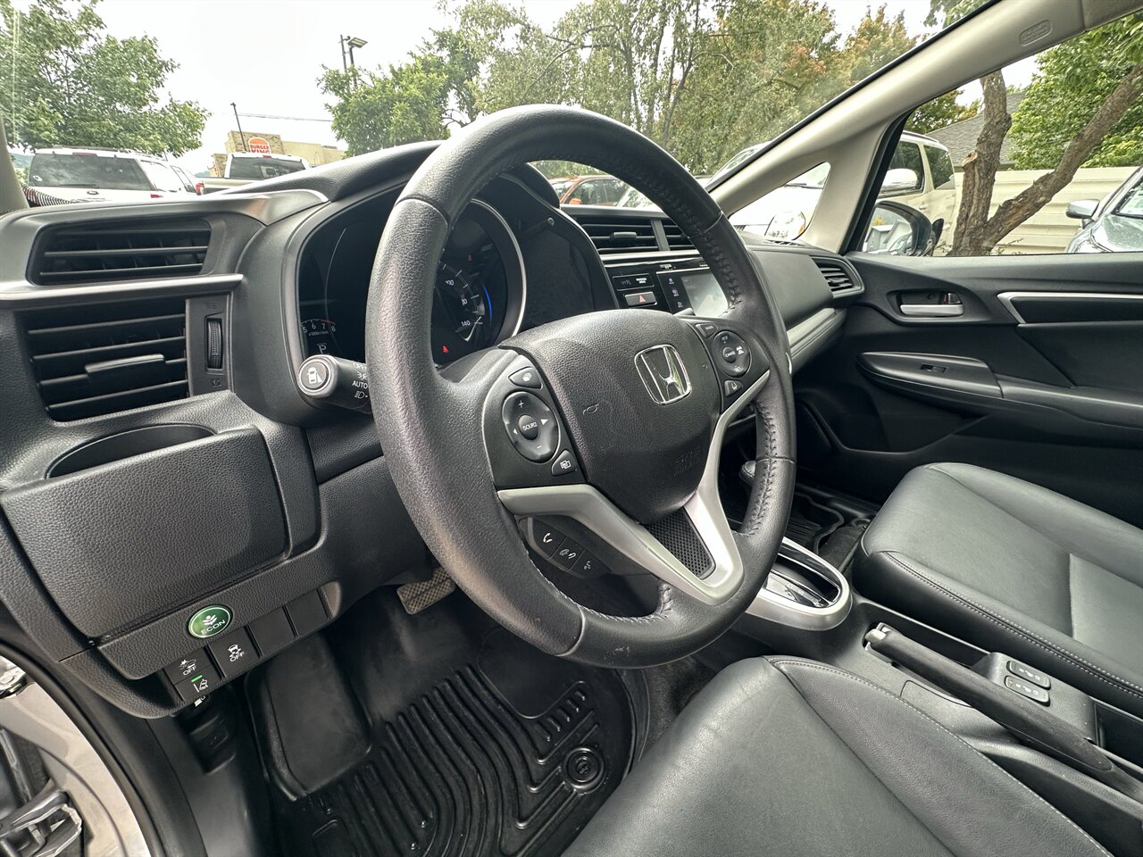 2019 Honda Fit EX-L w/Navi - Photo 9 - Post Falls, ID 83854