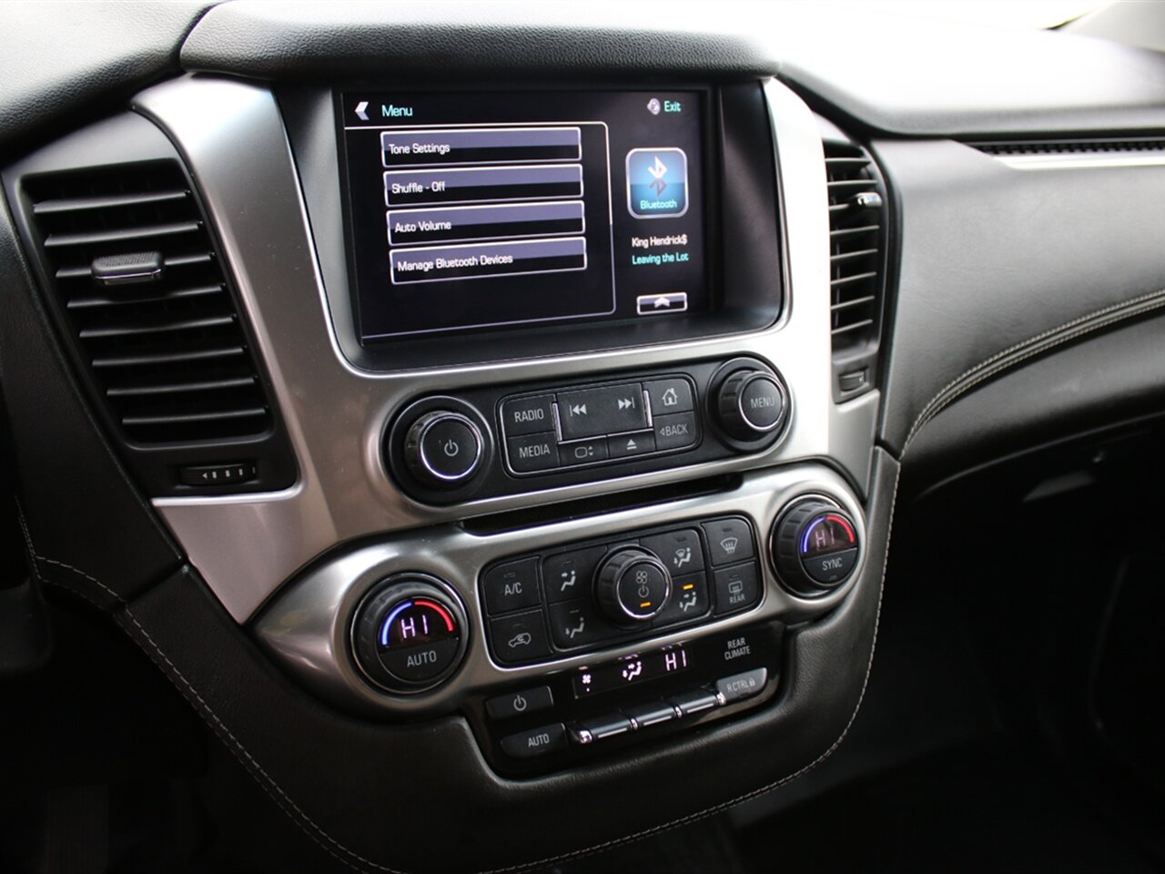 2019 Chevrolet Tahoe Special Service. 6 Passenger, Low Miles, Very Clean, Well Maintained! - Photo 8 - Post Falls, ID 83854