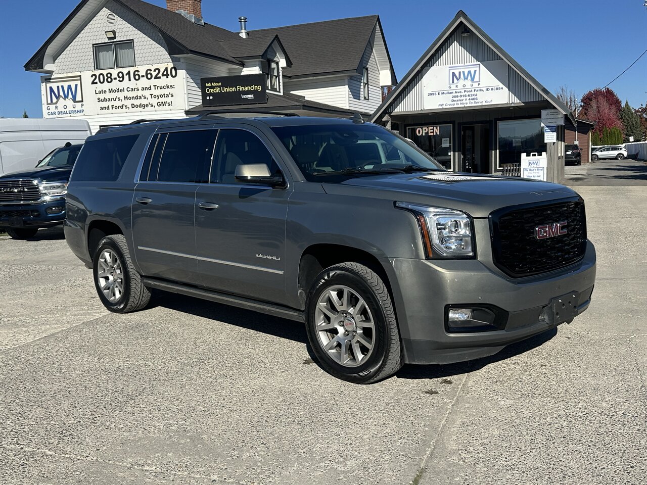 2017 GMC Yukon XL Denali - Photo 1 - Post Falls, ID 83854