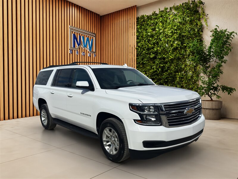 2020 Chevrolet Suburban LS  NEW Transmission Installed (with warranty)! 4x4, Amazing Suburban!