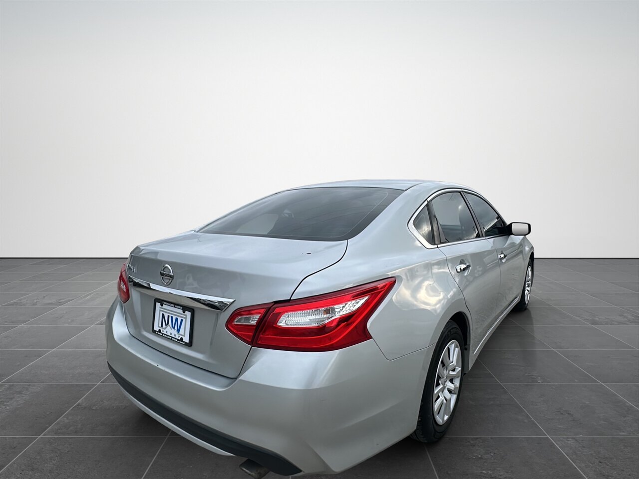 2016 Nissan Altima 2.5.  Reliable Midsize Sedan, Fuel-Efficient - Photo 4 - Post Falls, ID 83854