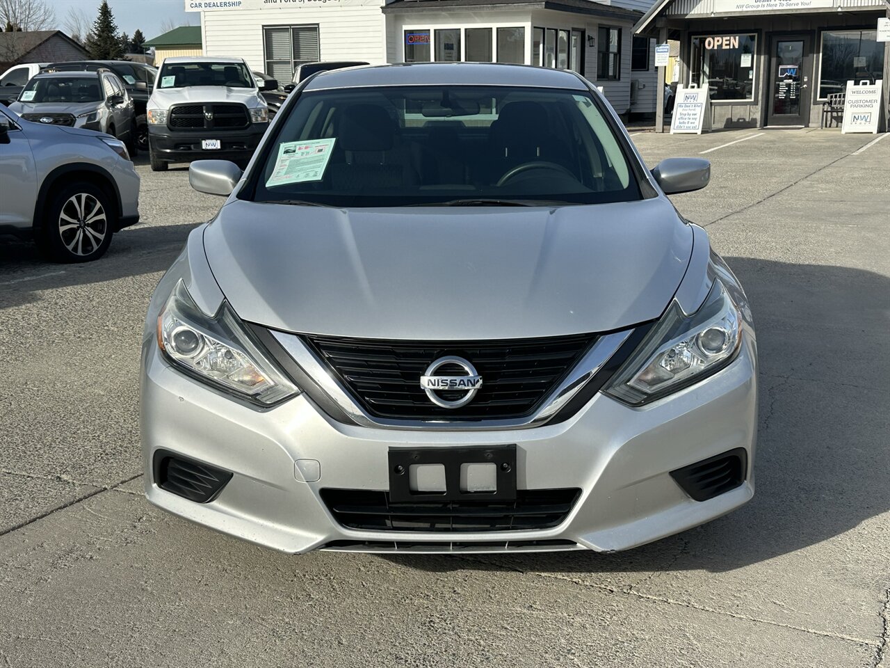 2016 Nissan Altima 2.5 Reliable Midsize Sedan, Fuel-Efficient - Photo 2 - Post Falls, ID 83854