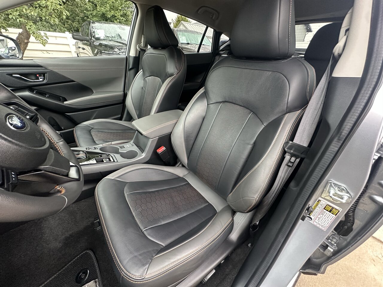 2024 Subaru Crosstrek Limited. 11k miles, AWD, Leather! - Photo 8 - Post Falls, ID 83854
