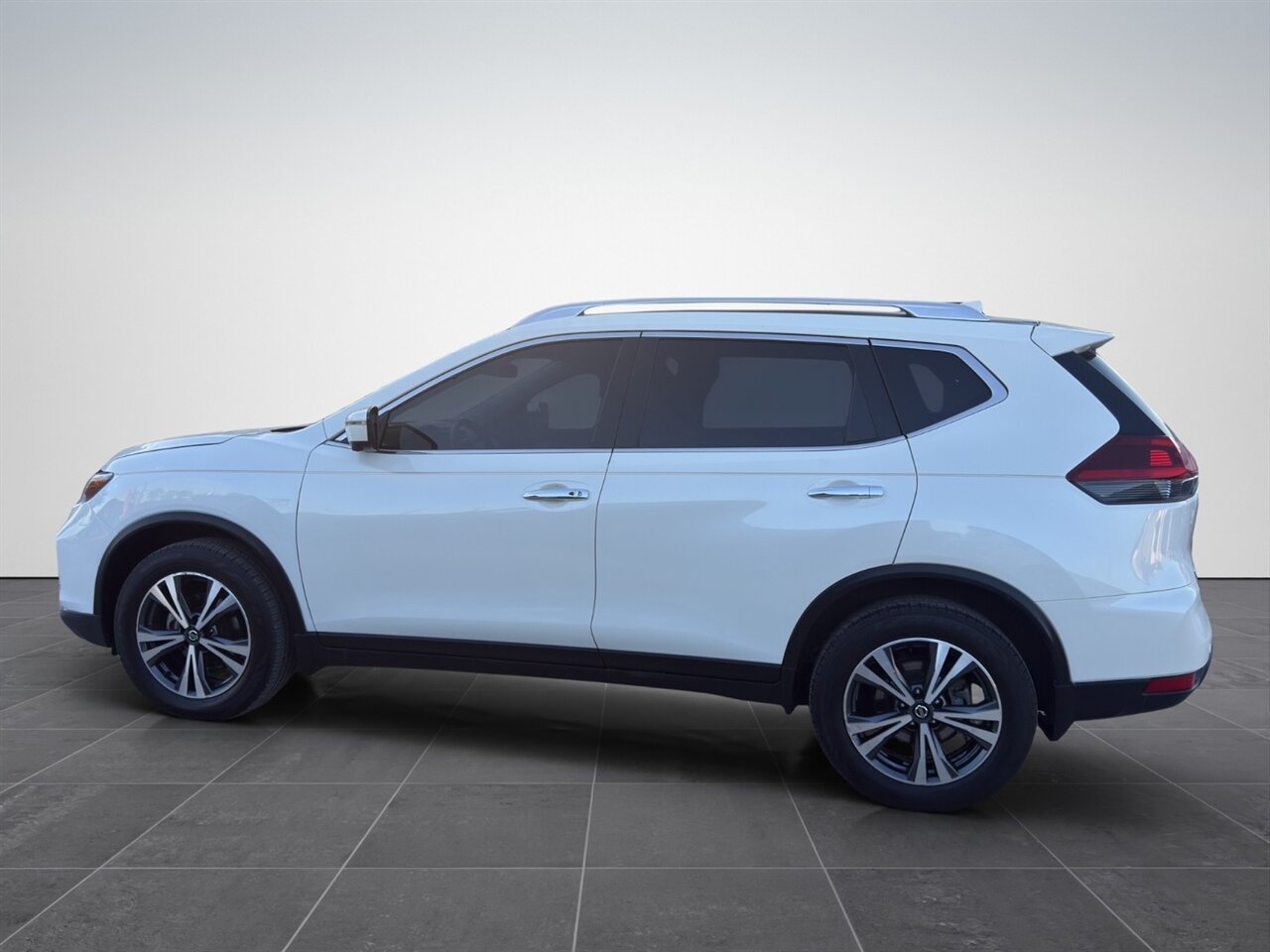 2019 Nissan Rogue SV.  Heated Steering Wheel/ Seats, AWD, Great Midsize SUV - Photo 4 - Post Falls, ID 83854