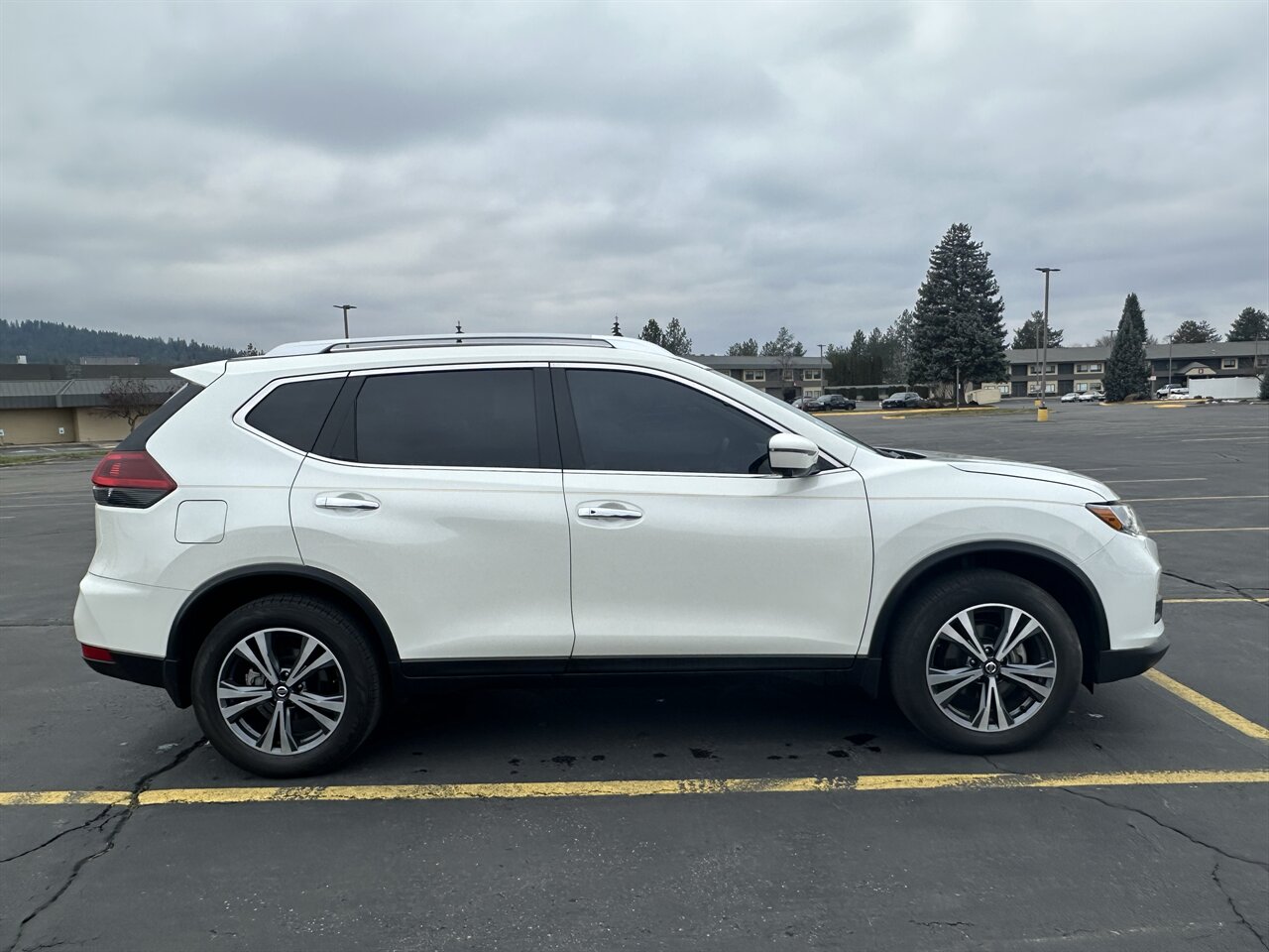 2019 Nissan Rogue S Heated Steering Wheel/ Seats, AWD, Great Midsize SUV - Photo 3 - Post Falls, ID 83854
