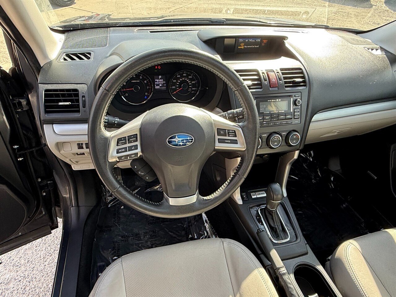 2015 Subaru Forester 2.5i Touring.  All Wheel Drive, Loaded, Leather, Harmon Kardon Audio! - Photo 5 - Post Falls, ID 83854