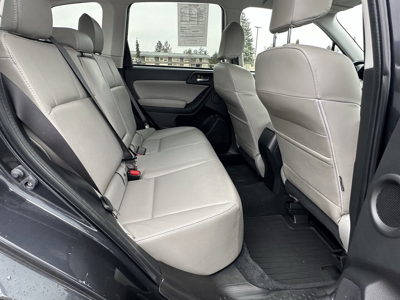 2015 Subaru Forester 2.5i Touring. All Wheel Drive, Loaded, Leather, Harmon Kardon Audio! - Photo 9 - Post Falls, ID 83854