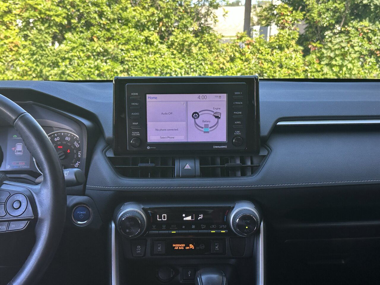2020 Toyota RAV4 Hybrid XLE. Amazing MPG! 41MPG City, 40 Highway. Great, Clean Shape! - Photo 10 - Post Falls, ID 83854