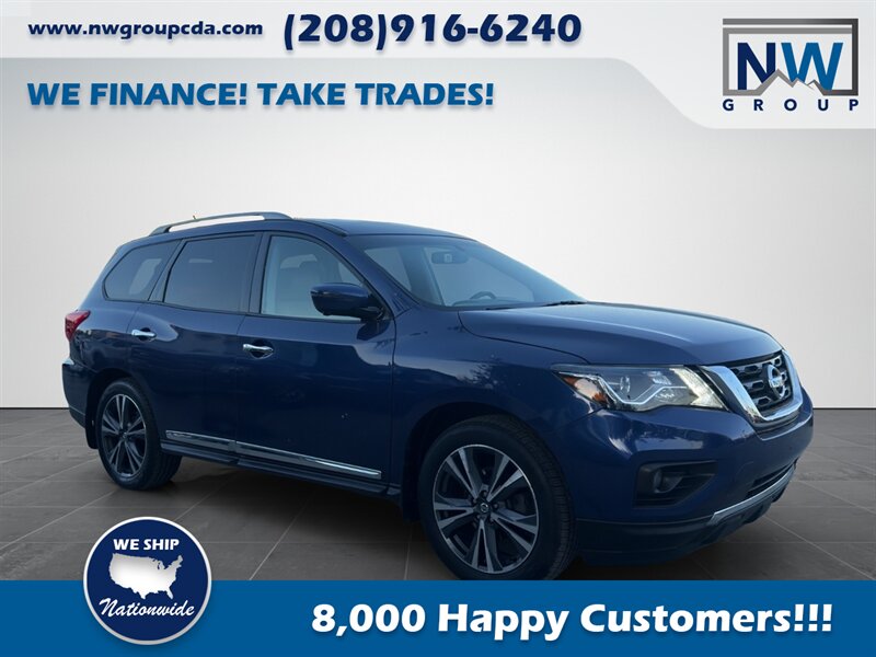 2017 Nissan Pathfinder Platinum  3 Rows of Seatings, DVD Players, Leather, Nice SUV