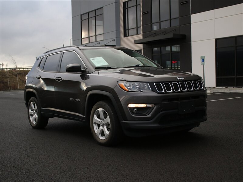 2020 Jeep Compass Latitude's photo