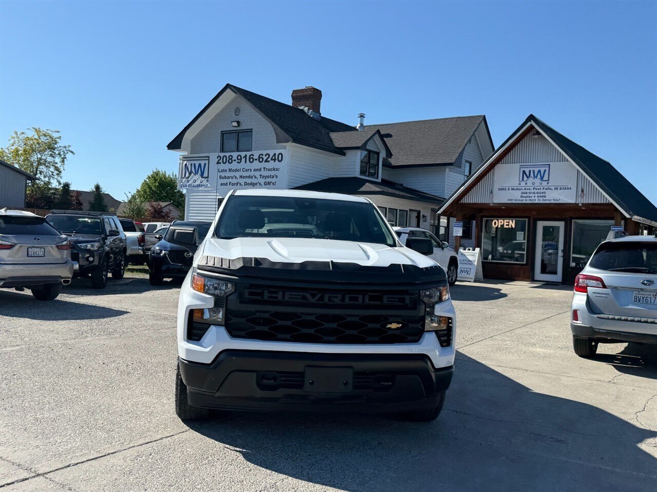 2022 Chevrolet Silverado 1500 Work Truck  Long Bed (8 foot). 4x4, 5.3L V8. Nice Truck! Very Clean! - Photo 2 - Post Falls, ID 83854
