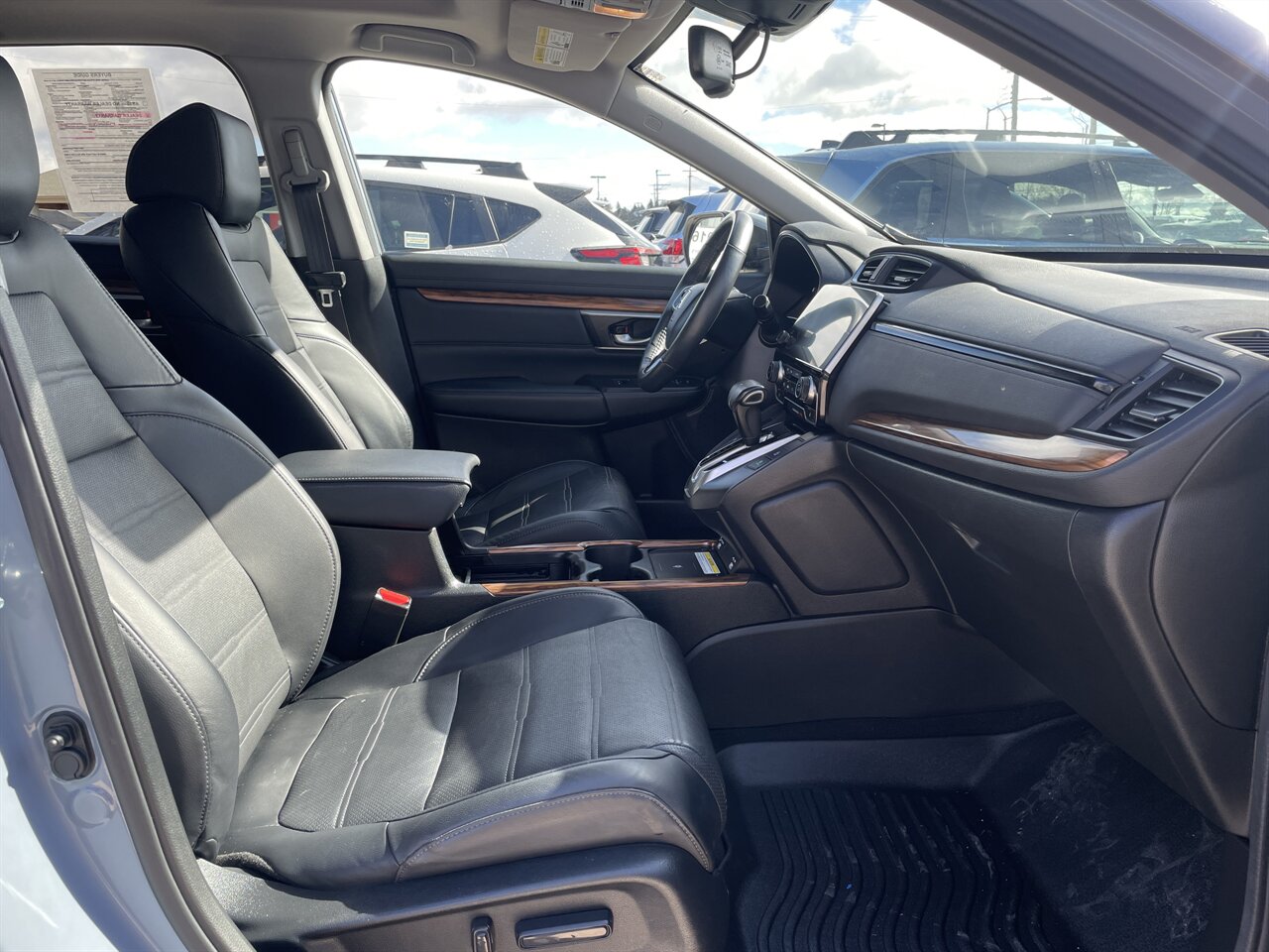 2022 Honda CR-V Touring AWD, 35k Miles, Economical, Great Daily Driver! - Photo 7 - Post Falls, ID 83854