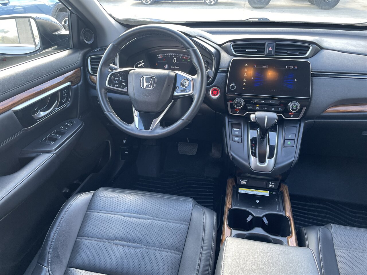 2022 Honda CR-V Touring AWD, 35k Miles, Economical, Great Daily Driver! - Photo 5 - Post Falls, ID 83854