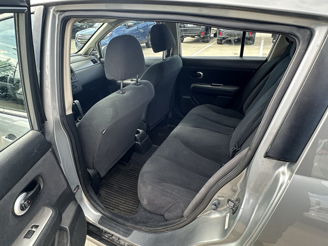 2012 Nissan Versa 1.8 S - Photo 8 - Post Falls, ID 83854