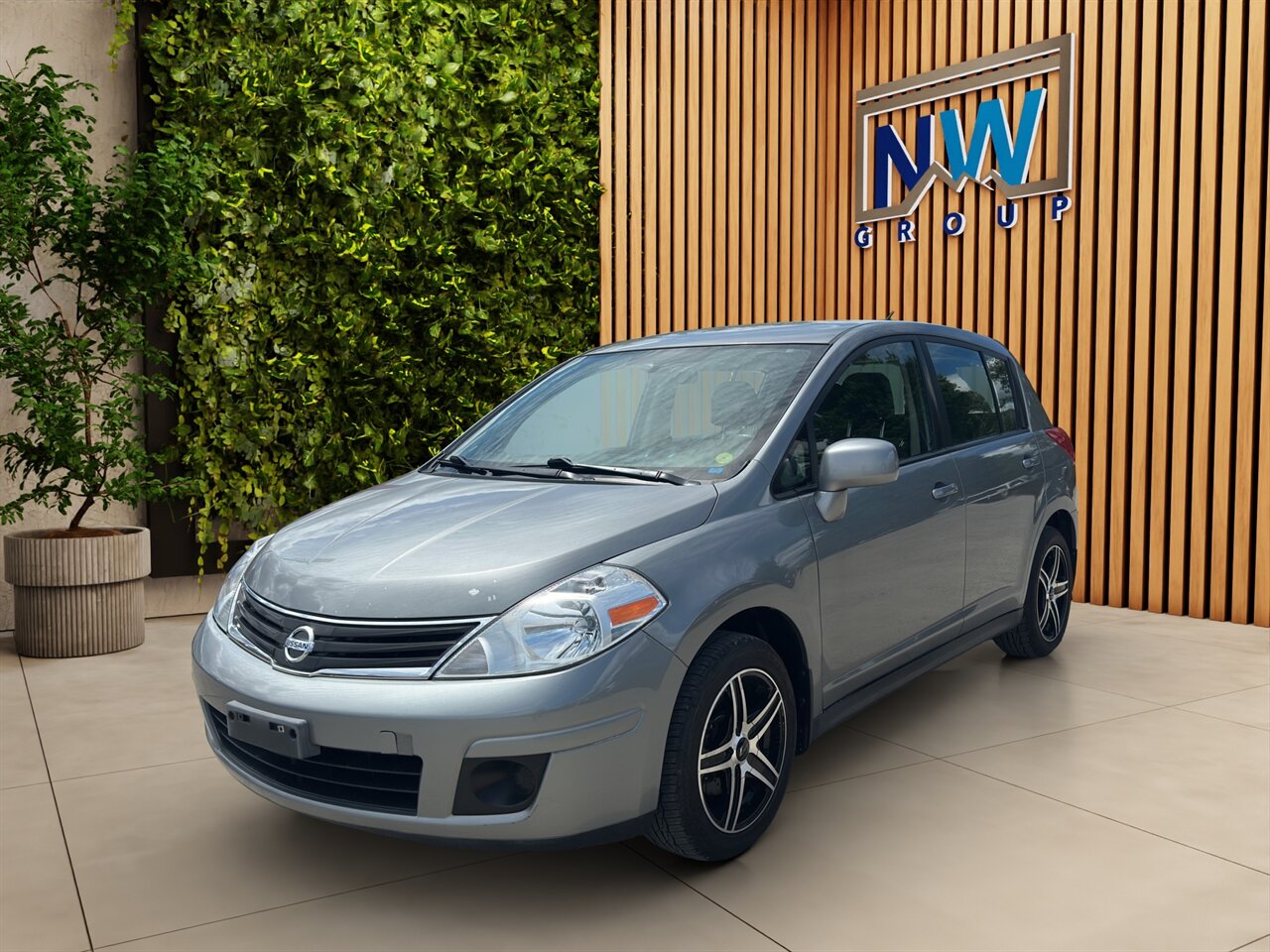 2012 Nissan Versa 1.8 S 81k miles. Binder of Service Records on Hand! Nice Car! - Photo 3 - Post Falls, ID 83854