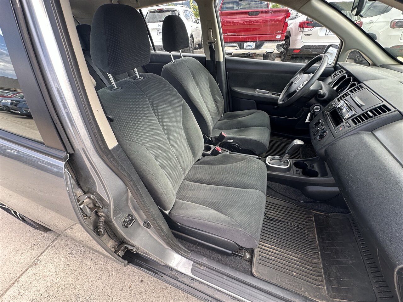 2012 Nissan Versa 1.8 S - Photo 5 - Post Falls, ID 83854