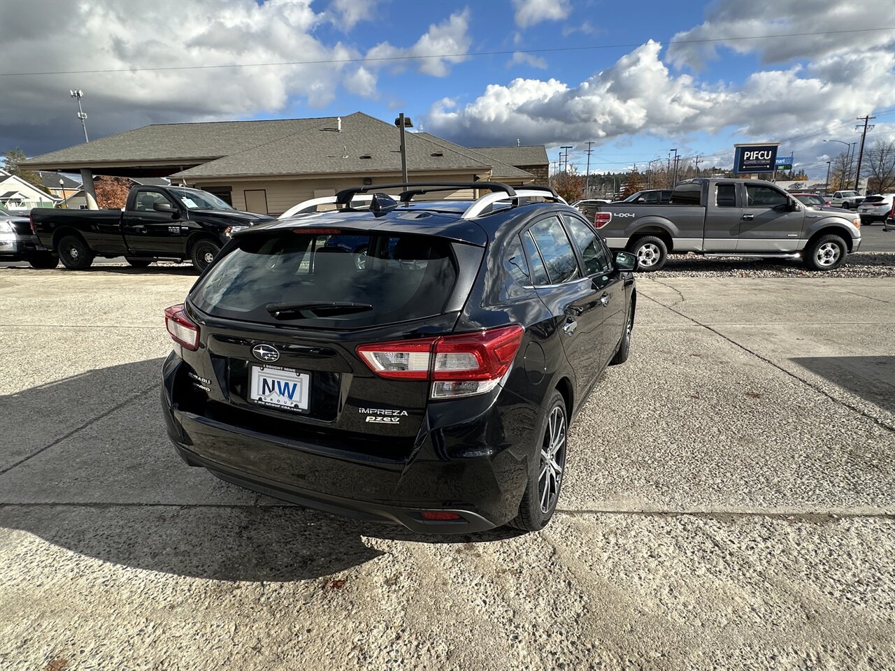 2017 Subaru Impreza Limited  GA$ $AVER, Modern, Durable - Photo 10 - Post Falls, ID 83854
