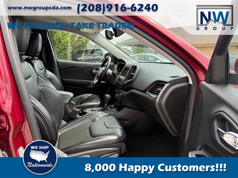 2020 Jeep Cherokee Latitude Plus.  Low miles, Alloy Wheels, 4x4, Very Clean SUV! - Photo 19 - Post Falls, ID 83854