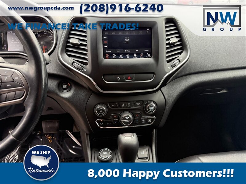 2020 Jeep Cherokee Latitude Plus.  Low miles, Alloy Wheels, 4x4, Very Clean SUV! - Photo 9 - Post Falls, ID 83854