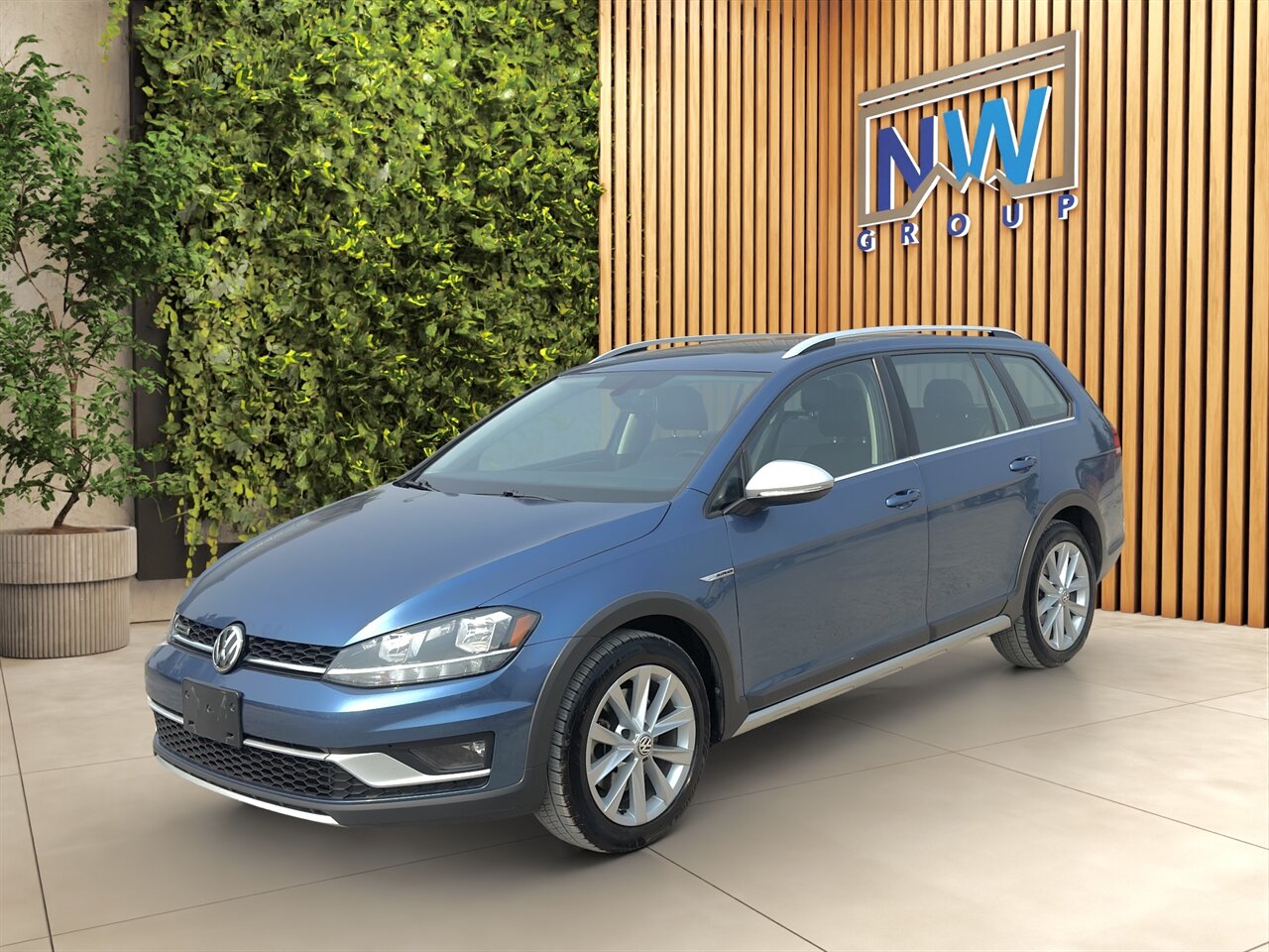 2018 Volkswagen Golf Alltrack TSI S 4Motion - 6 Speed Manual - All Wheel Drive - Back Up Cameras! - Photo 3 - Post Falls, ID 83854