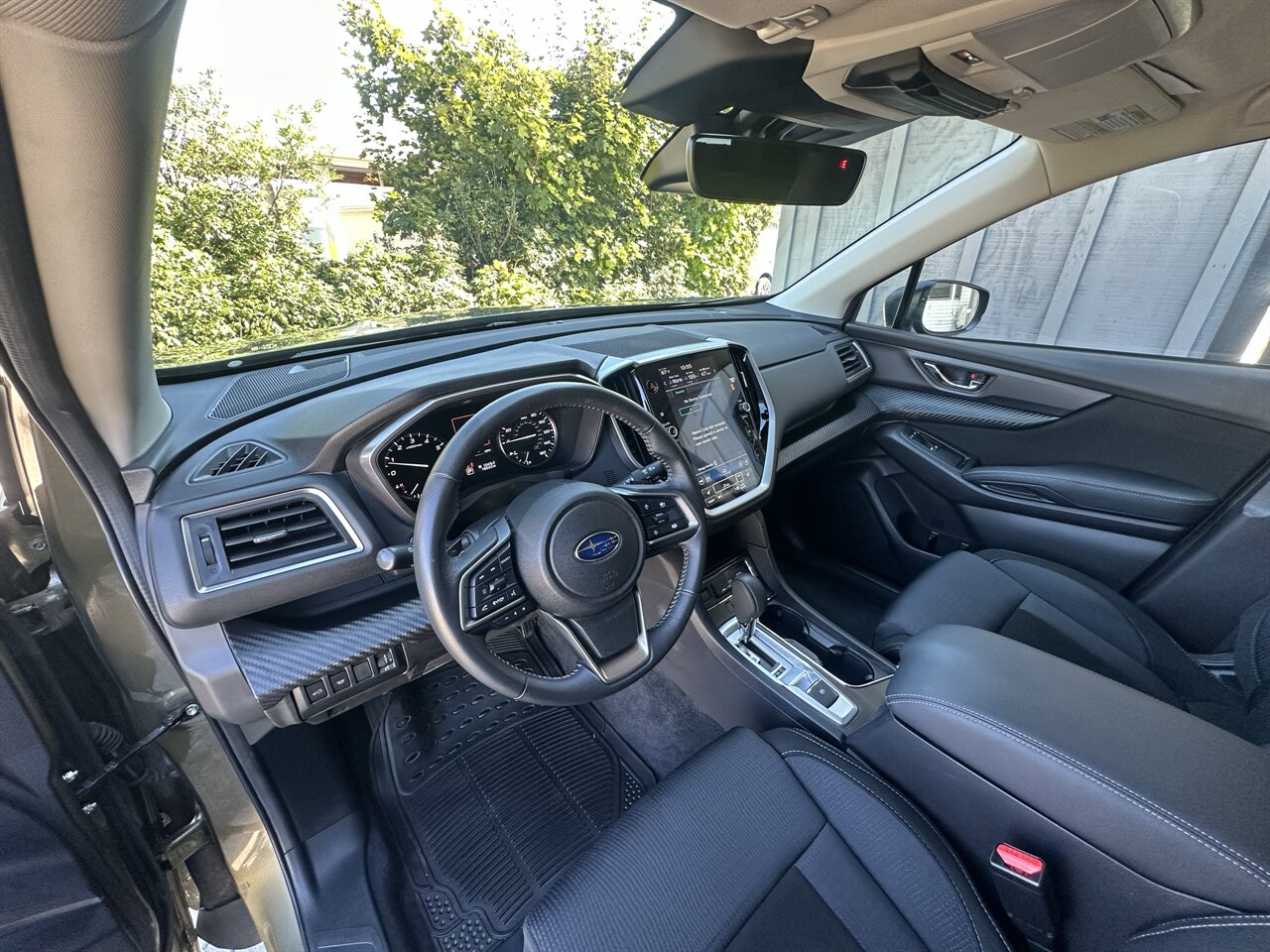 2025 Subaru Ascent Premium 8-Passenger. AWD, 16k miles, Alloy Wheels, Excellent Shape! - Photo 5 - Post Falls, ID 83854