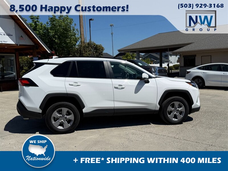 2024 Toyota RAV4 XLE.  AWD, Low Miles, Alloy Wheels, Sunroof, Amazing Shape! - Photo 29 - Post Falls, ID 83854