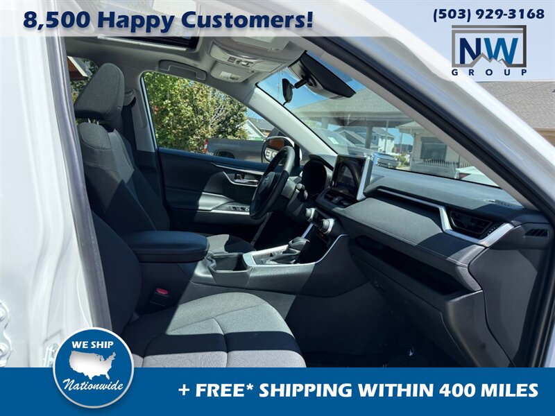 2024 Toyota RAV4 XLE.  AWD, Low Miles, Alloy Wheels, Sunroof, Amazing Shape! - Photo 15 - Post Falls, ID 83854