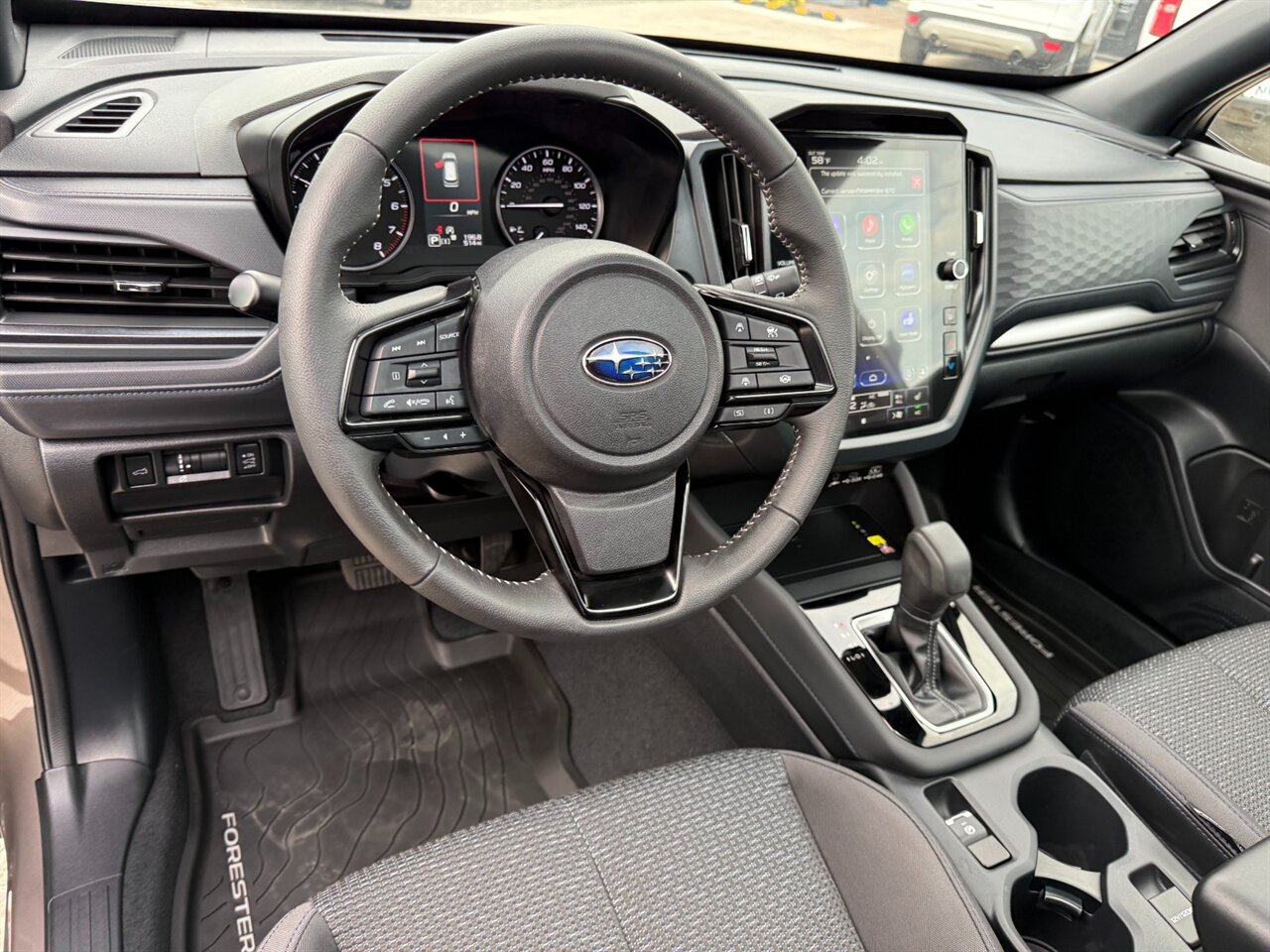 2025 Subaru Forester Premium ORORIGINAL 500 Miles, Very Spacious Interior with Updated Media Console! - Photo 10 - Post Falls, ID 83854