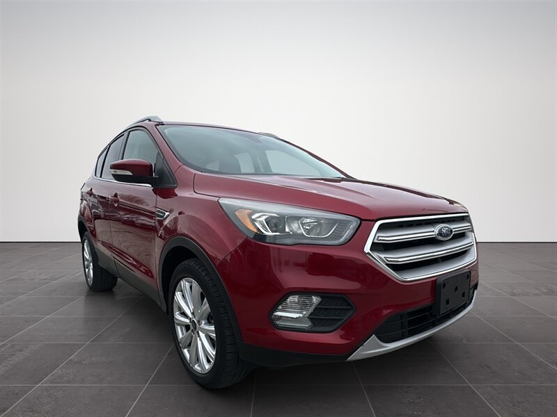 2017 Ford Escape Titanium's photo