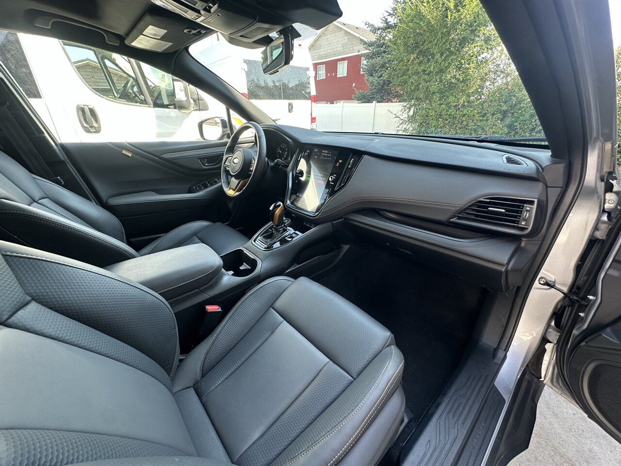 2025 Subaru Outback Wilderness. 1-Owner. Inspected and Like-New Condition, AWD, Great Car! - Photo 10 - Post Falls, ID 83854