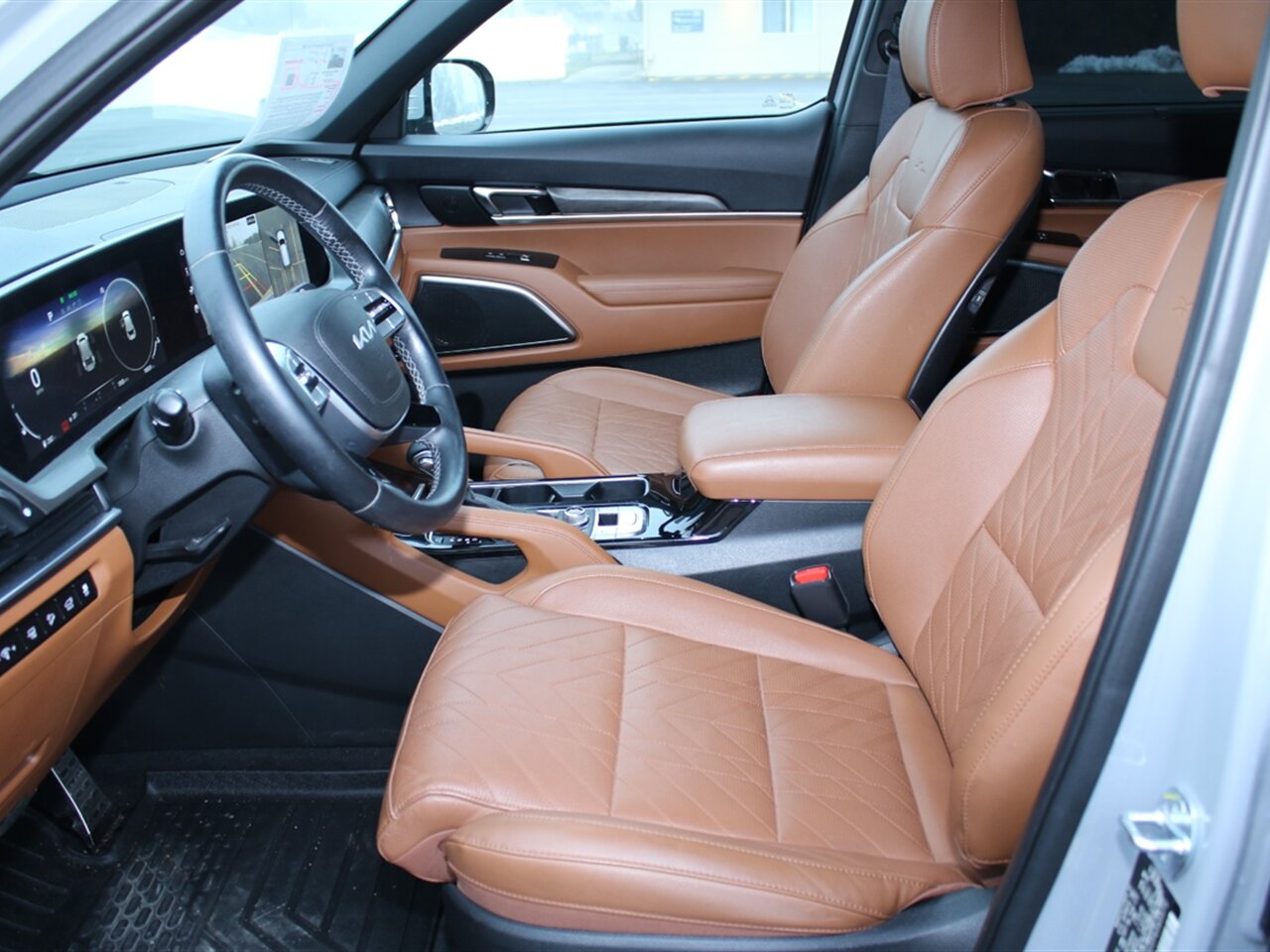 2023 Kia Telluride SX X-Pro. 3 Rows of Seating, AWD, Fully Loaded! Great SUV! - Photo 4 - Post Falls, ID 83854