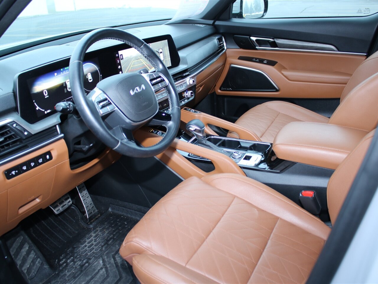 2023 Kia Telluride SX X-Pro. 3 Rows of Seating, AWD, Fully Loaded! Great SUV! - Photo 5 - Post Falls, ID 83854