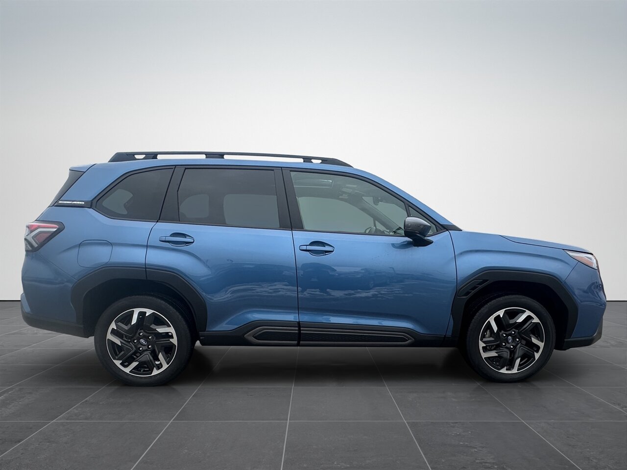 2025 Subaru Forester Limited  Awesome Exterior Color, Reliable SUV, Great on Gas! - Photo 3 - Post Falls, ID 83854