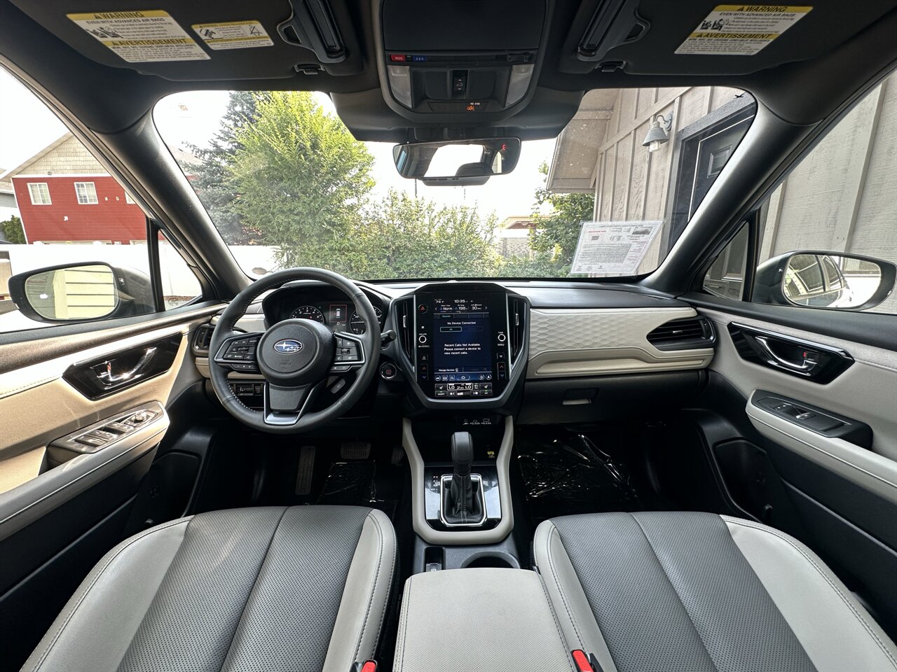 2025 Subaru Forester Limited 14k miles, AWD, Leather, Panoramic Sunroof, All the Bells and Whistles! - Photo 4 - Post Falls, ID 83854