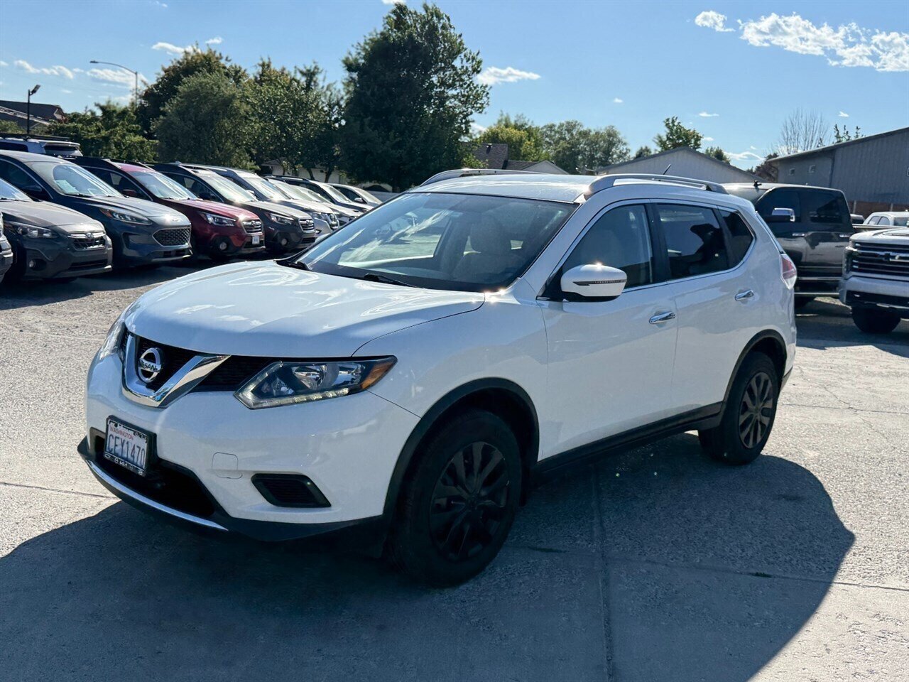 2016 Nissan Rogue S.  63k miles, Just serviced, Very Nice car! - Photo 3 - Post Falls, ID 83854