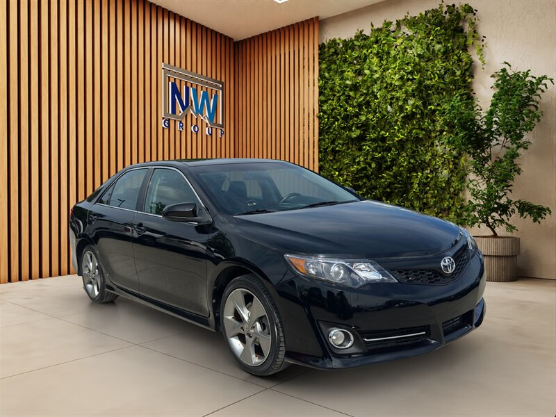 2012 Toyota Camry 2.5 Auto SE Limited Edition's photo