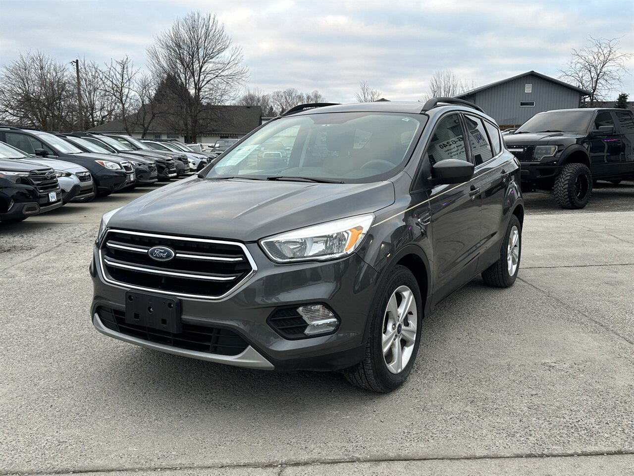2017 Ford Escape SE AWD, Low MILES, Efficient, Well Maintained! - Photo 3 - Post Falls, ID 83854
