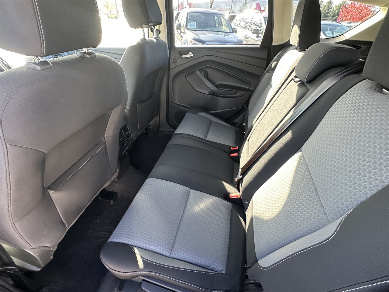 2017 Ford Escape SE AWD, Low MILES, Efficient, Well Maintained! - Photo 7 - Post Falls, ID 83854