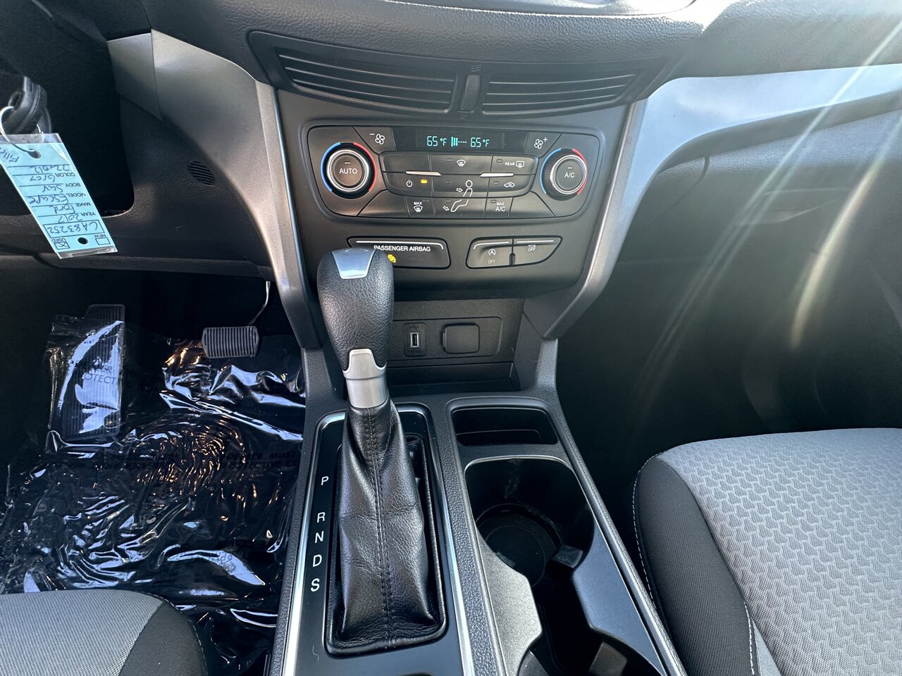 2017 Ford Escape SE  Versatile,  Efficient, Well Maintained! - Photo 3 - Post Falls, ID 83854